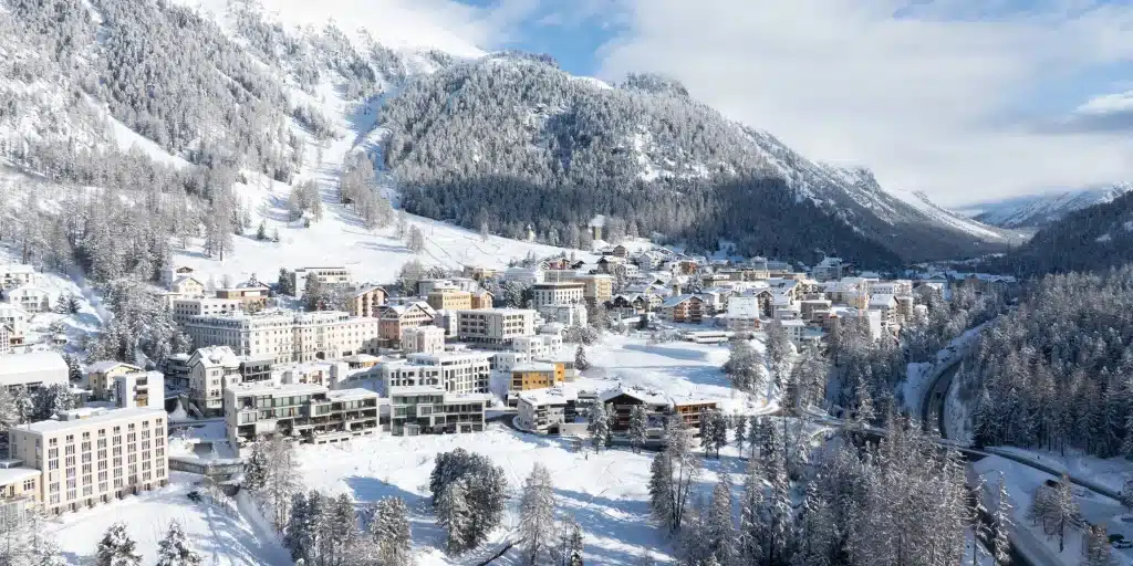 visitare cosa vedere fare dove mangiare Pontresina treno rosso Bernina trenino