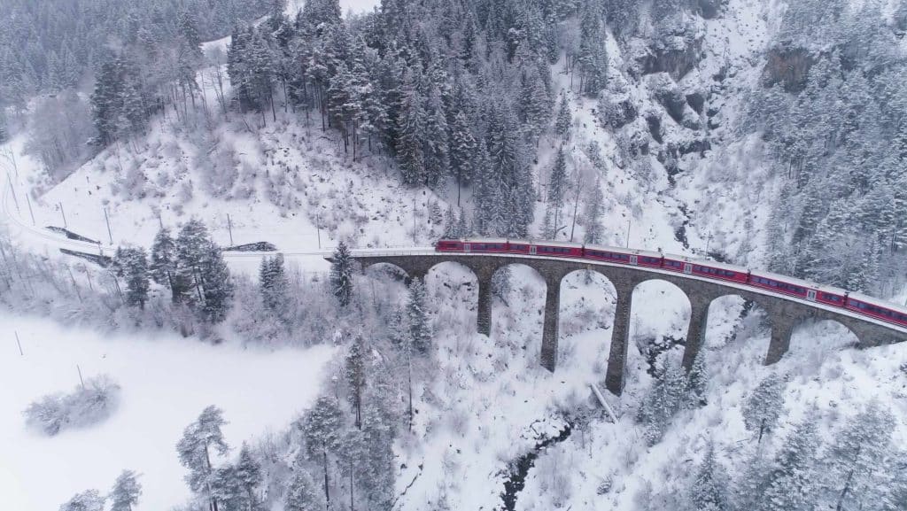 trenino rosso del Bernina treno tappe consigliate Italia svizzera